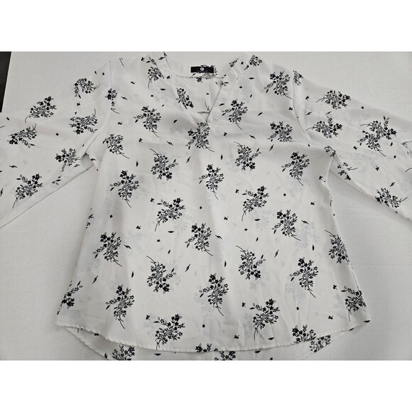 Luyaa White And Black Tunic Top Floral Size XL Short Sleeves - Picture 1 of 7